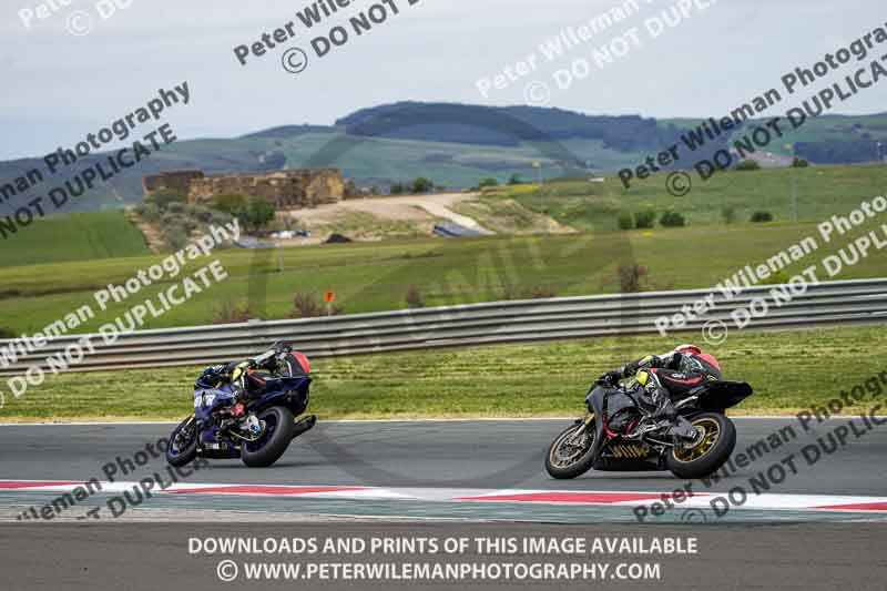 cadwell no limits trackday;cadwell park;cadwell park photographs;cadwell trackday photographs;enduro digital images;event digital images;eventdigitalimages;navarra;no limits trackdays;peter wileman photography;racing digital images;trackday digital images;trackday photos